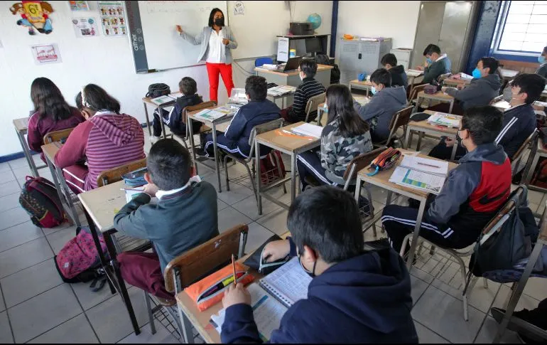 6 AÑOS DE CARCEL PARA ALUMNOS QUE HAGAN BULLYING AMENAZAS INSULTOS Y GOLPEAR A COMPAÑEROS DE CLASE